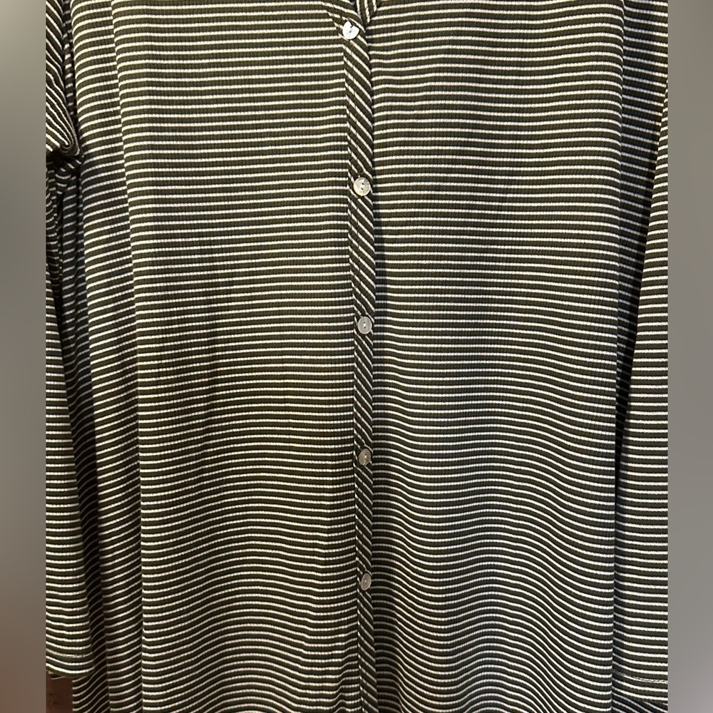 Pebble and Stone Olive & White Striped Button Down Tunic - Picture 4 of 5